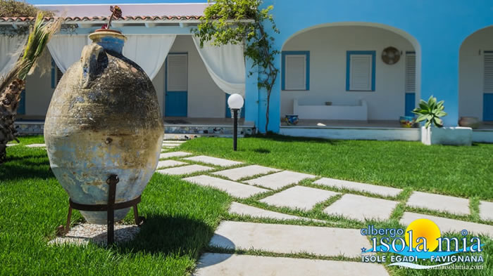Discover the Isola Mia hotel in Favignana